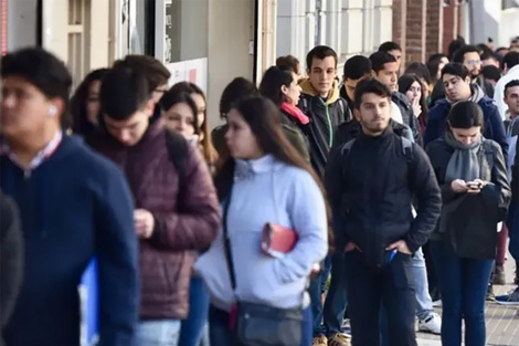 El problema del empleo se vuelve una preocupación creciente.