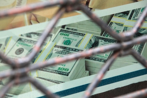 Ahora domina la desdolarización