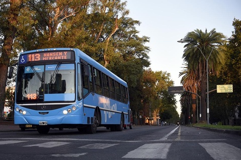 Piden que el transporte público sea gratuito para trabajadores de actividades esenciales