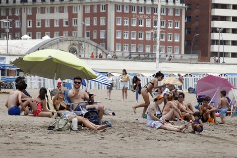 Rabas, churros, choclo o una hamburguesa: cuánto cuesta comer en Mar del Plata