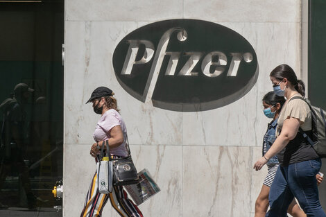 Pfizer informó que su vacuna contra el coronavirus arrojó una efectividad del 90%