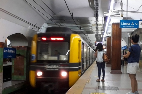 Aumento de tarifas: el viaje en subte costará $30 y los peajes en las autopistas treparán a $148,22