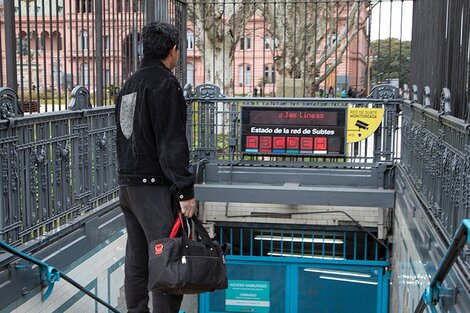 Paro en tres líneas de subte y el premetro por medida gremial