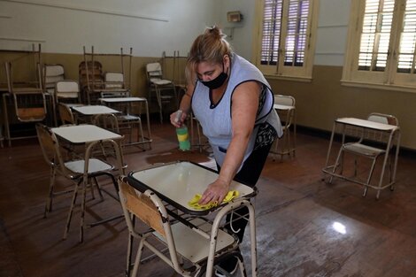 Ya hay diez trabajadores de la educación con coronavirus tras la reapertura de las escuelas porteñas