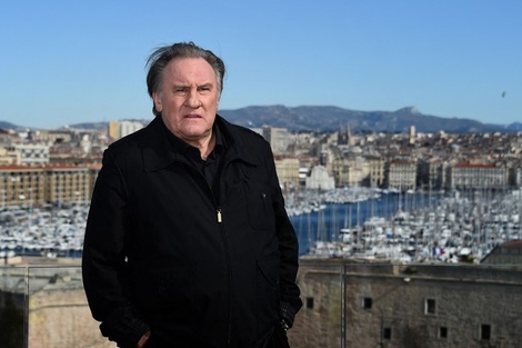 El actor francés Gérard Depardieu fue imputado por violación