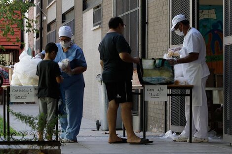 Denuncian desvíos por $800 millones en canastas alimentarias para las escuelas porteñas