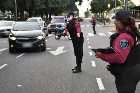 Coronavirus: la Ciudad de Buenos Aires planifica reducir los encuentros sociales