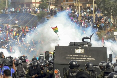 Envío de armas a Bolivia: Oscar Laborde apuntó al gobierno de Macri al denunciar que "se ayudó a llegar a los golpistas al poder"