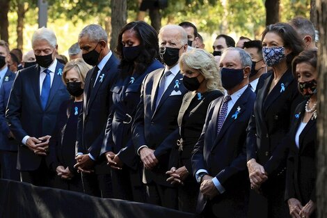 Con un minuto de silencio y el recuerdo de las víctimas, Nueva York conmemora los 20 años del 11-S