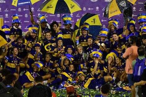 Boca aplastó 7 a 0 a River y es el primer campeón de la era profesional de fútbol femenino