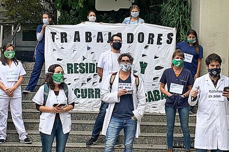 Aplausazo por la falta de insumos en los hospitales porteños