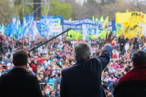 Cynthia García: "El gobierno tiene el desafío de recuperar la cercanía con el pueblo"