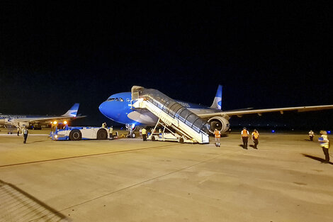 Partieron dos vuelos de Aerolíneas a Moscú para traer más vacunas Sputnik V