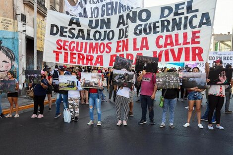 Otra jornada de cortes y protestas en el Puente Pueyrredón