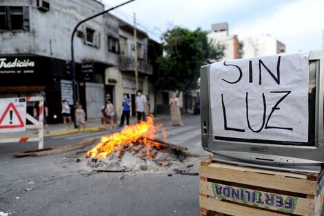 Cortes de luz: piden una compensación económica para los usuarios afectados