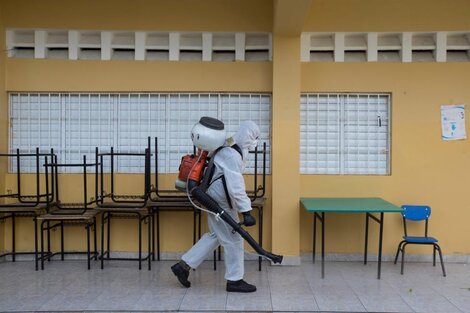 AMBA: proponen que los alumnos de los últimos años escolares sean los primeros en regresar a las aulas