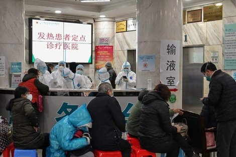 China registró la mayor cantidad de contagios diarios de coronavirus de los últimos dos años