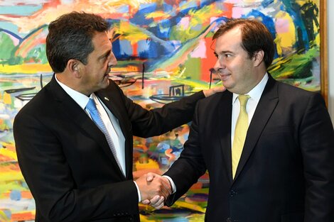 Massa en el Parlamento brasileño