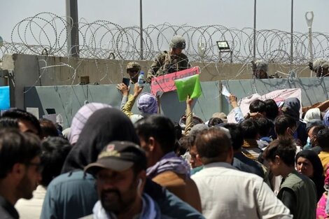 Afganistán: al menos 13 muertes tras una explosión en las afueras del aeropuerto de Kabul