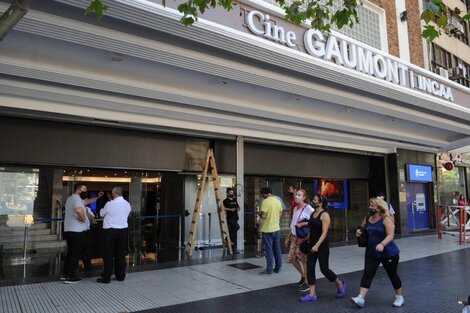 Con un homenaje a Astor Piazzolla, reabre el histórico cine Gaumont