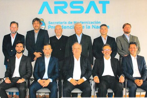 Arsat: un funcionario macrista se atrincheró y pide doble indemnización para abandonar su cargo