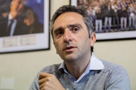 Andrés Larroque repudió los dichos de Macri: "Vive en una realidad paralela y muy oscura"