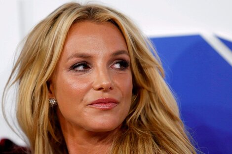 Britney Spears inició los trámites legales para sacar a su padre de su tutela financiera