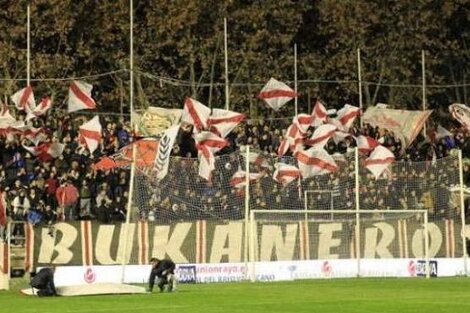 España: Suspendieron un partido de fútbol por cantos racistas de la hinchada