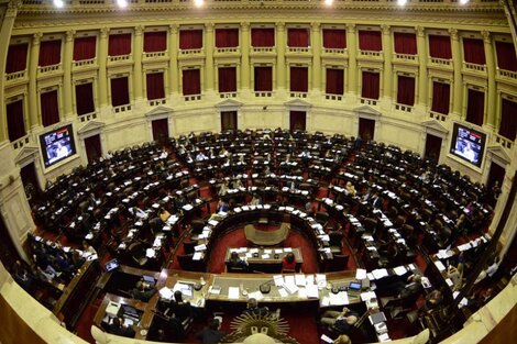 Los diputados y diputadas se preparan para debatir la deuda en el Congreso