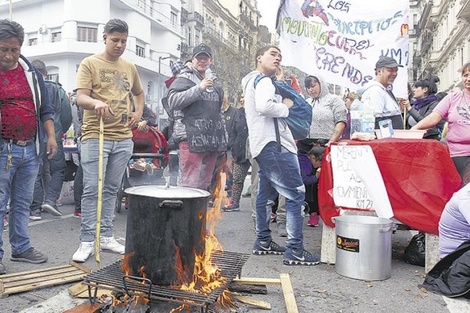 El mito del Gobierno detrás de los planes sociales