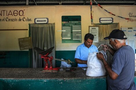 Cuba autoriza de manera temporal la importación privada de alimentos y medicamentos