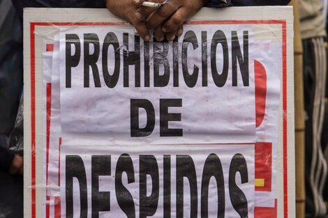 El Gobierno prorrogó por 60 días la prohibición de despidos