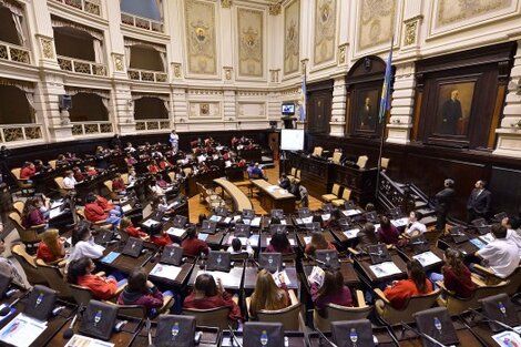 Siguen las reuniones para despejar dudas y dar comienzo al debate de la ley impositiva en la Legislatura provincial