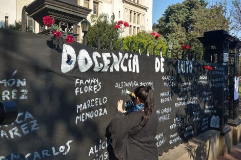 Coronavirus: ya son treinta los docentes fallecidos en la Ciudad y sigue la lucha contra la presencialidad