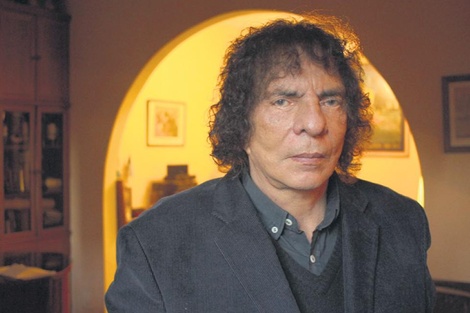 Alejandro Dolina, sobre Notas al pie: "Sufro mucho mientras escribo"