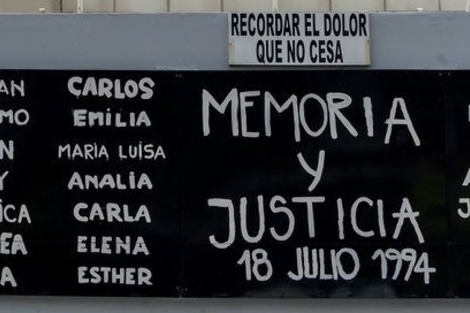 Alberto Fernández a 26 años del atentado a la AMIA: "Tenemos una deuda que debemos saldar"