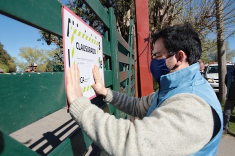 Califican de "histórico" el cierre del zoologico de Luján