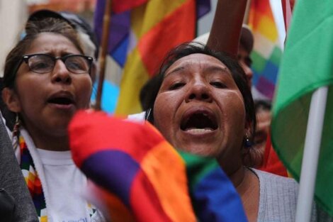 Sandra Carreño, de la comunidad boliviana en Argentina: "Nos sentimos tristes y humilladas"