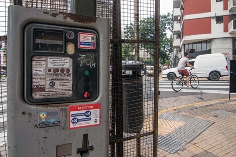 Reclaman a Larreta la suspensión del estacionamiento medido para aliviar el transporte público