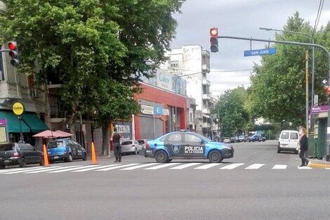 La Policía de la Ciudad abrió fuego para detener a un hombre que no frenó en un control