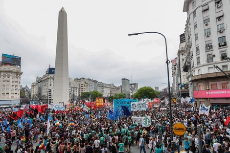 Manifestaciones en todo el país en respaldo a Evo Morales