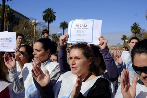 Hipotecados UVA: Piden que se mantenga el congelamiento de las cuotas "hasta lograr una salida definitiva del sistema"