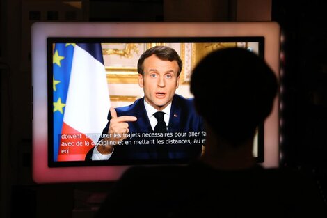 Francia: Macron refuerza las medidas de confinamiento por el coronavirus