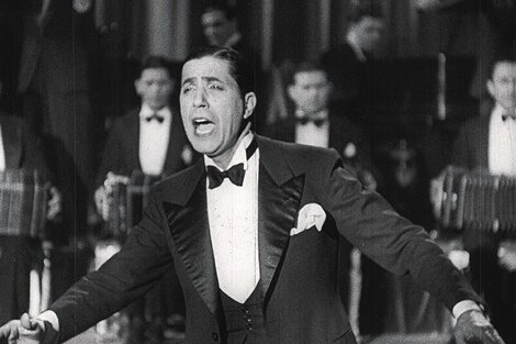 Carlos Gardel tendrá su serie biográfica de la mano de Luis Ortega