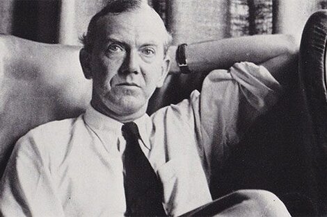 Apo lee "El inocente", de Graham Greene