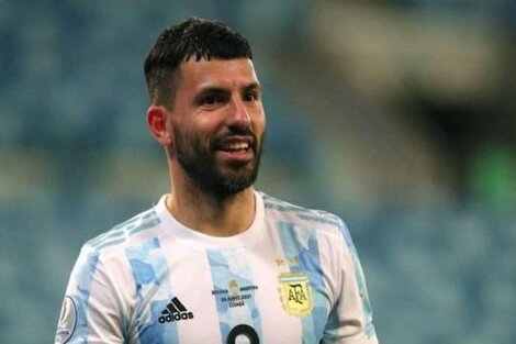 ¿El "Kun" Agüero se suma al cuerpo técnico de la "Scaloneta"?