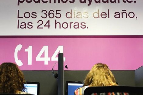 En la provincia de Buenos Aires, la línea 144 atendió en un año a 444 mujeres víctimas de intentos de femicidio