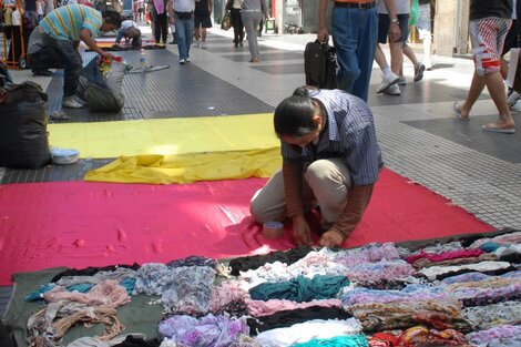 El Gobierno regularizará la actividad de vendedores ambulantes