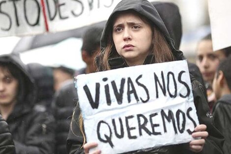 mujeres-argentinas-contra-femicidios-