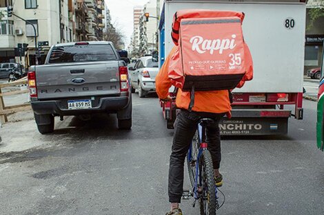 El gobierno bonaerense apuntó contra las apps de delivery: "Los trabajadores están en una situación precaria"